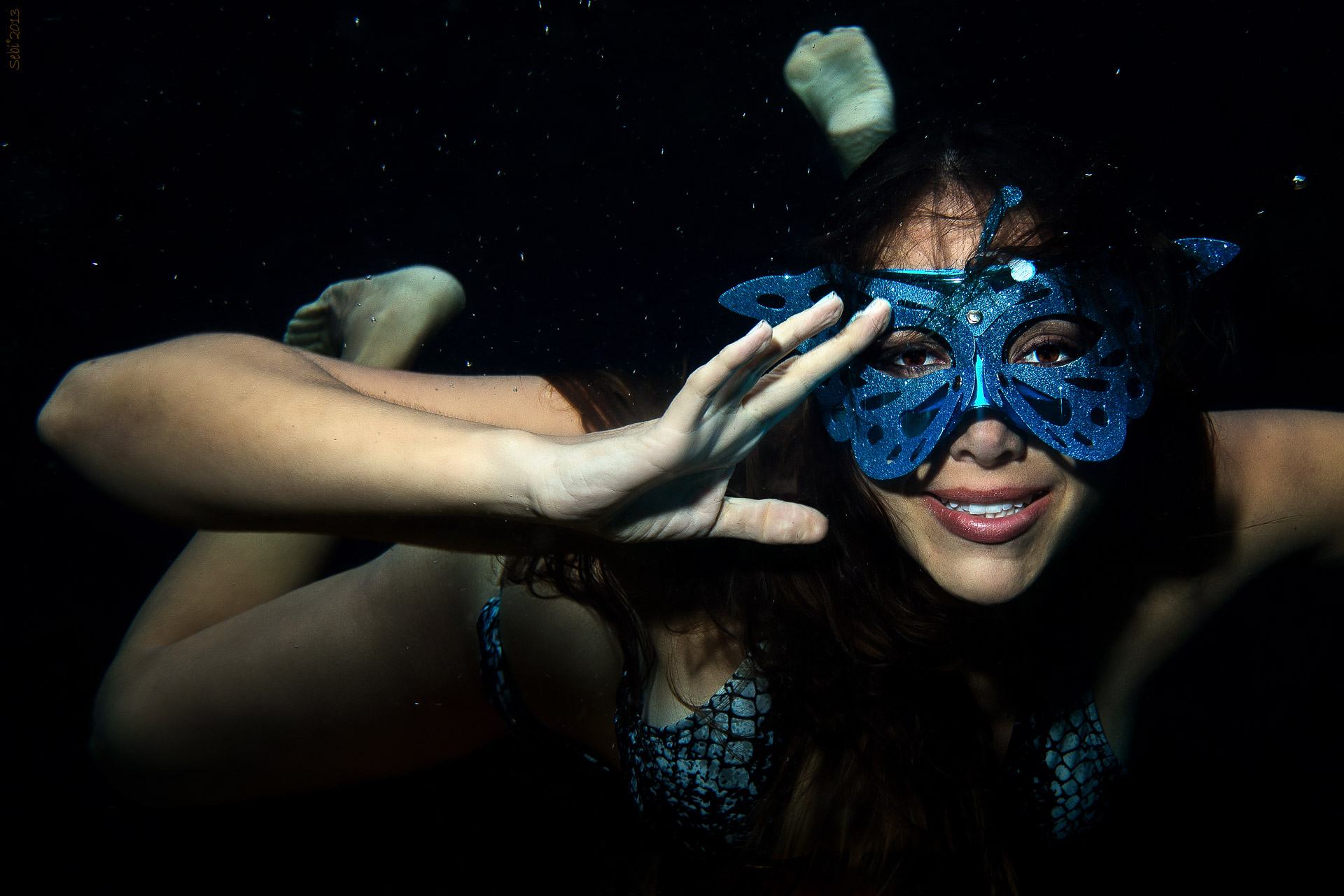 Underwater model in Mexico