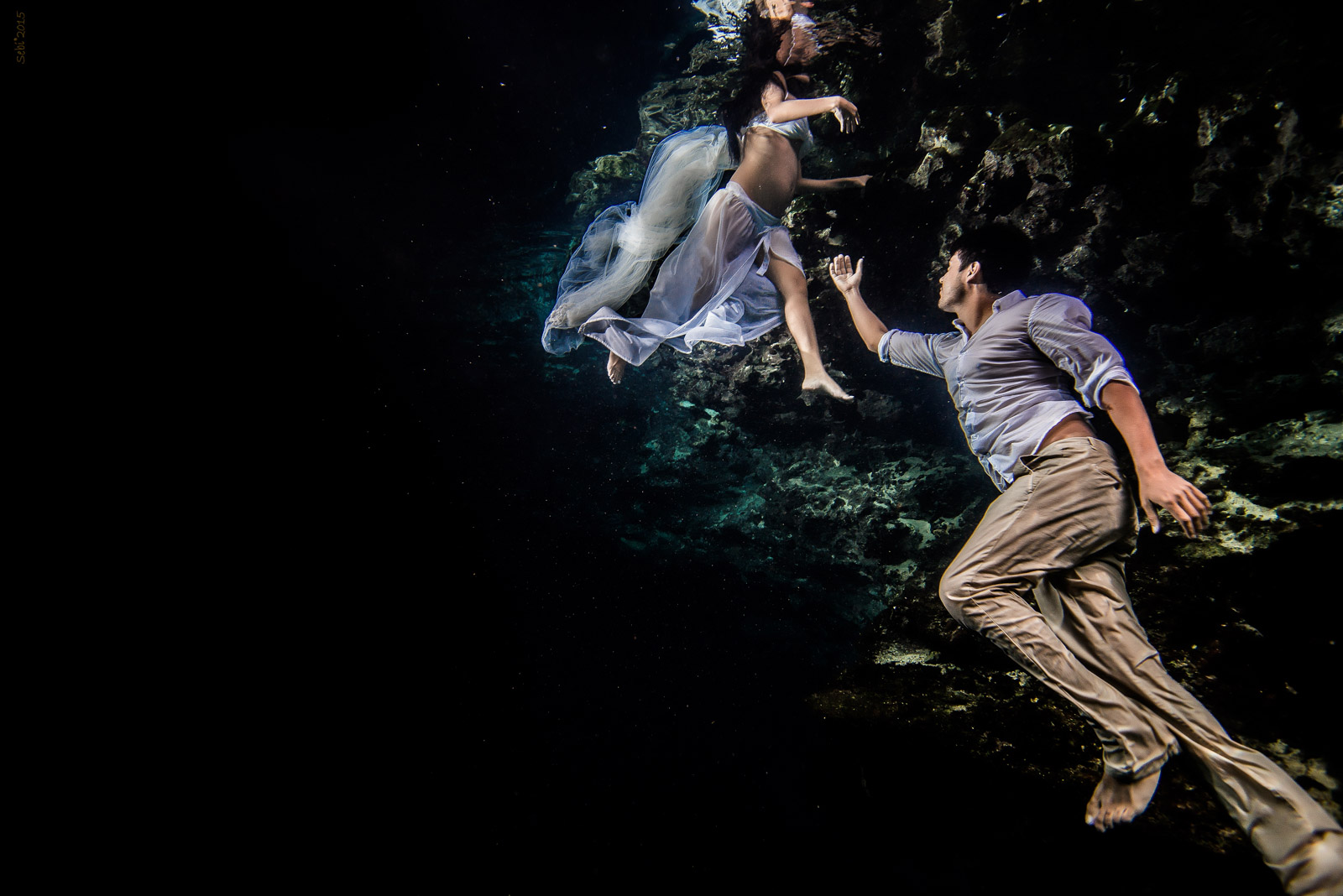 Maternity Underwater Photography