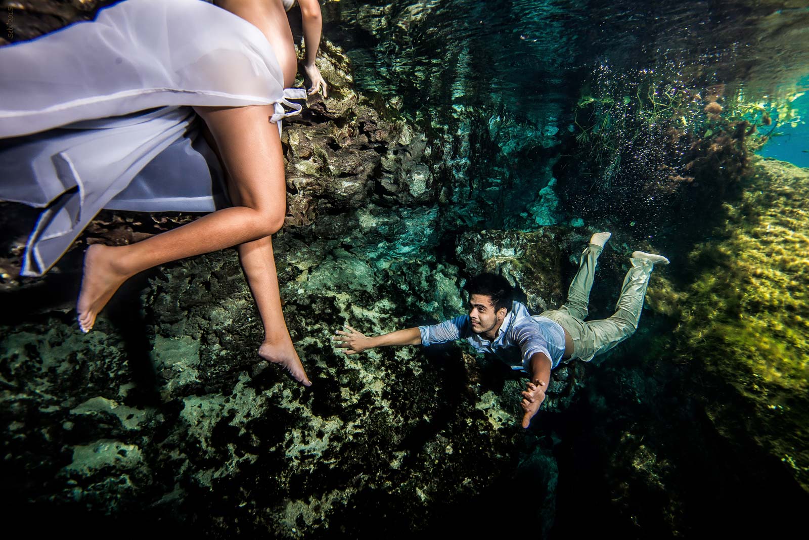 Maternity Underwater Photography