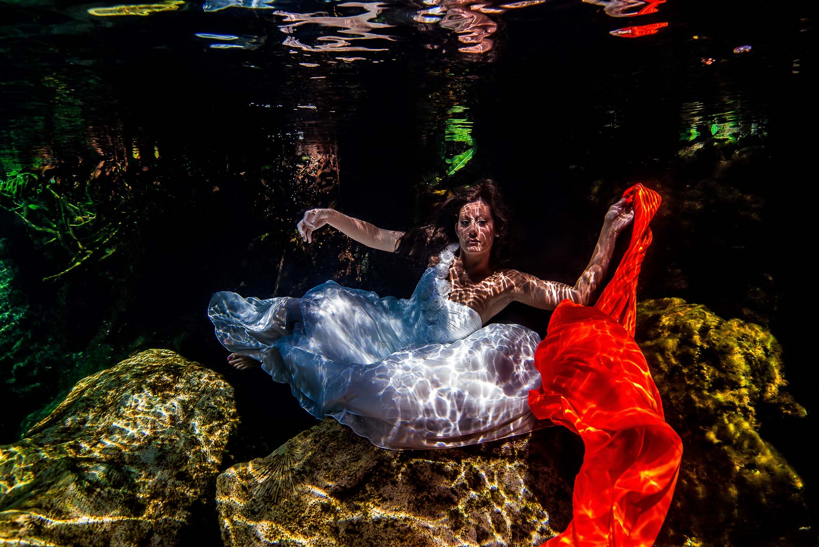 Trash The Dress Underwater