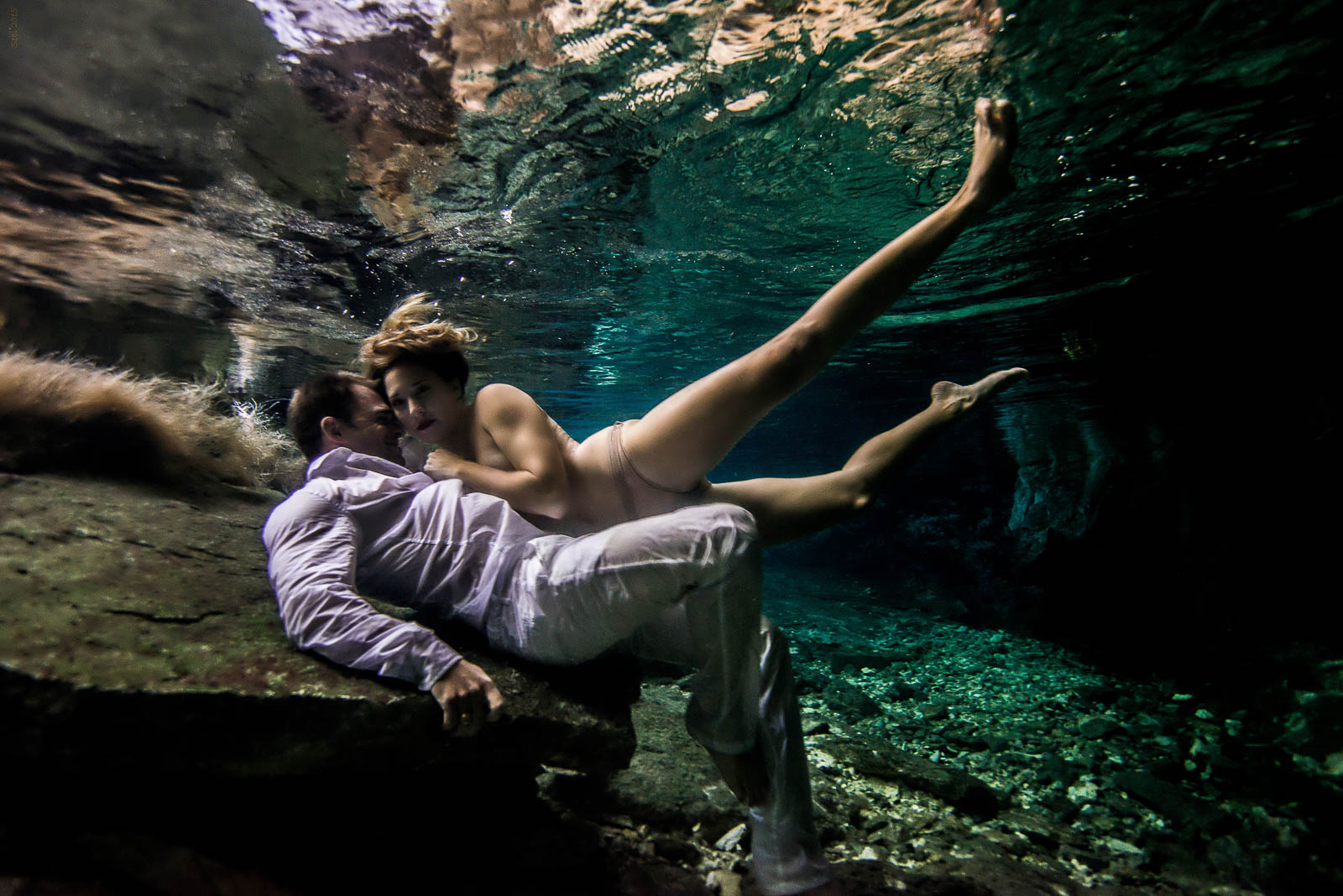 Fine art underwater photos after wedding