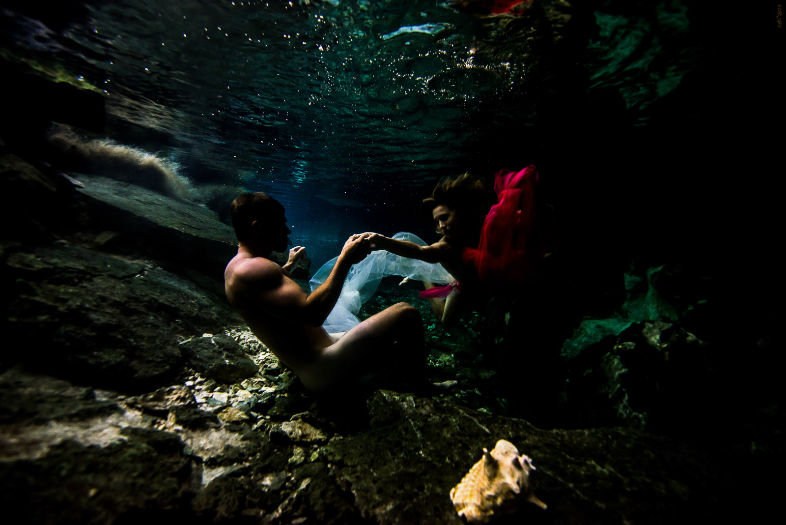 Fine art underwater photos after wedding