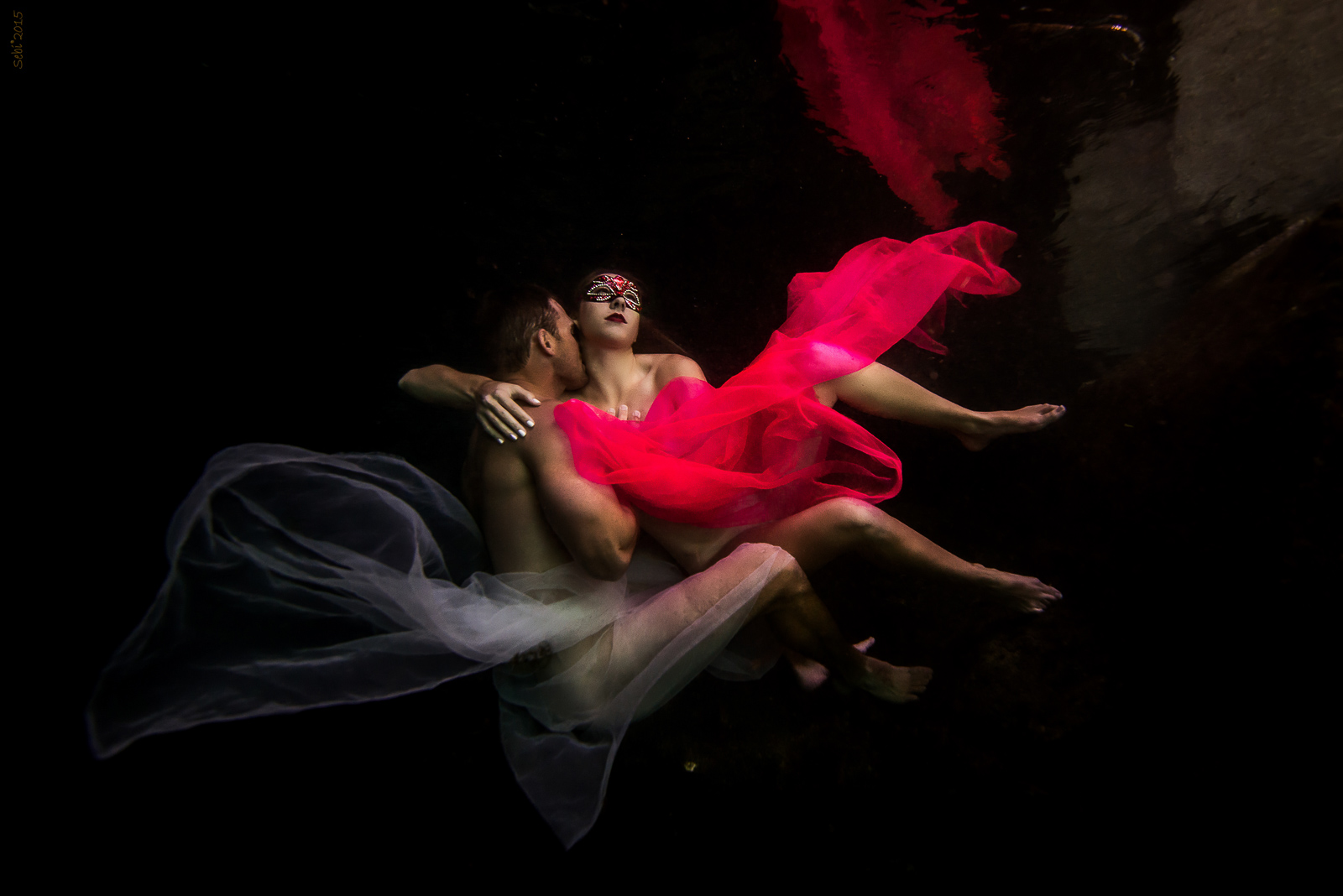 Fine art underwater photos after wedding