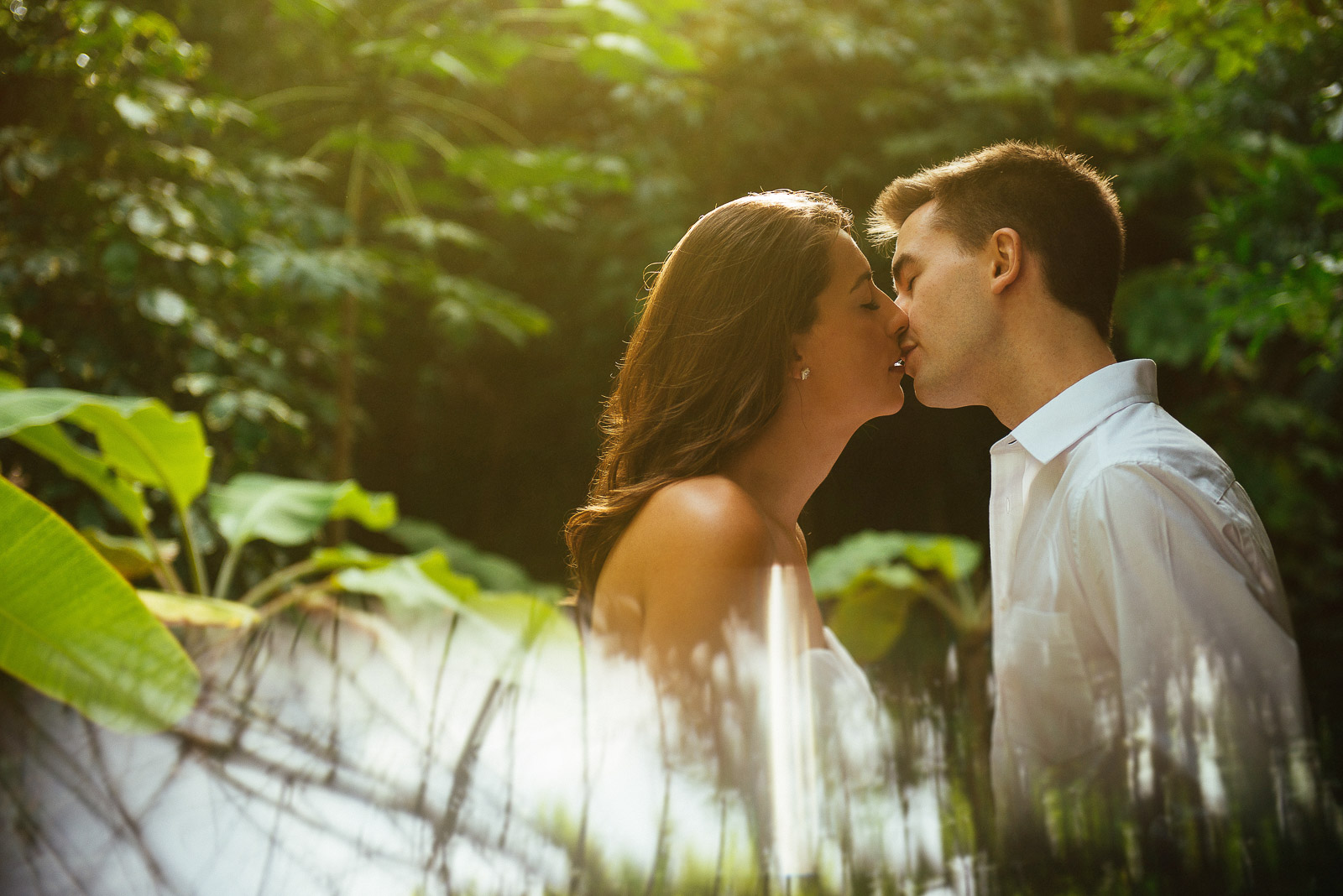 Trash The Dress Underwater Photography Mexico