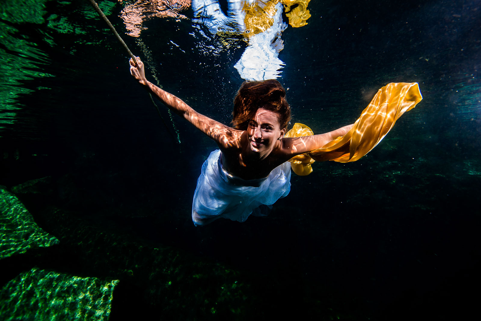 Trash The Dress Underwater Photography Mexico