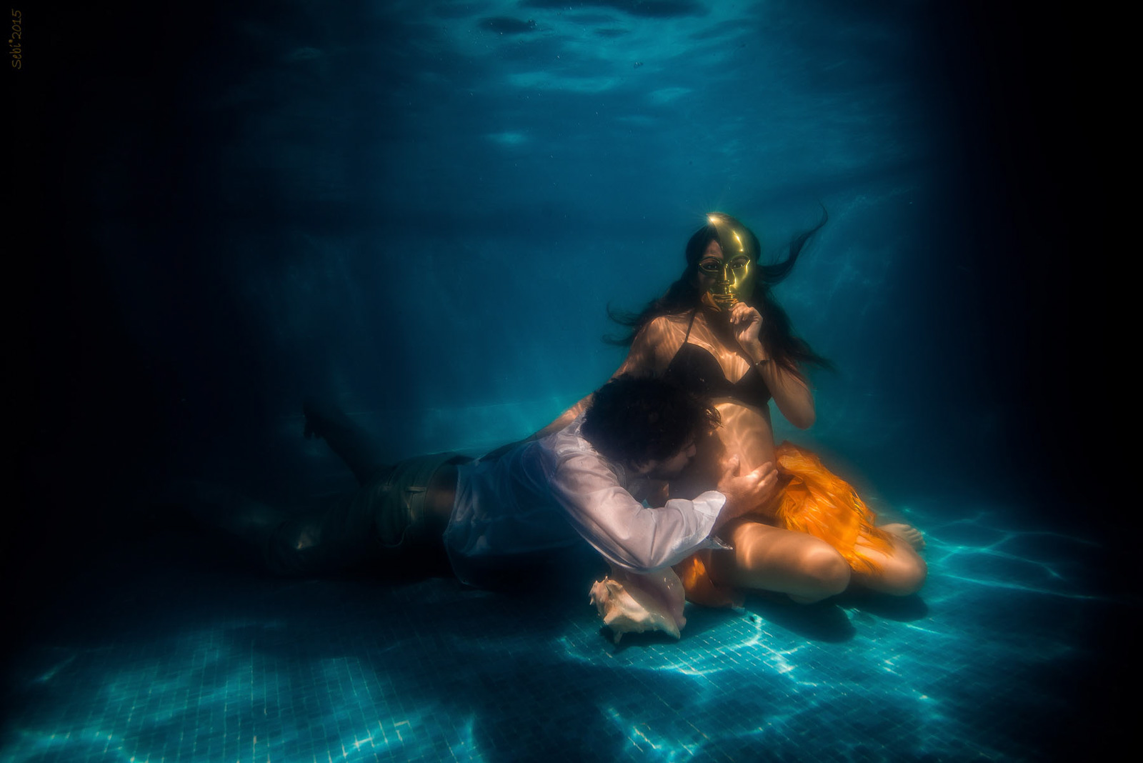 Underwater Maternity Photos