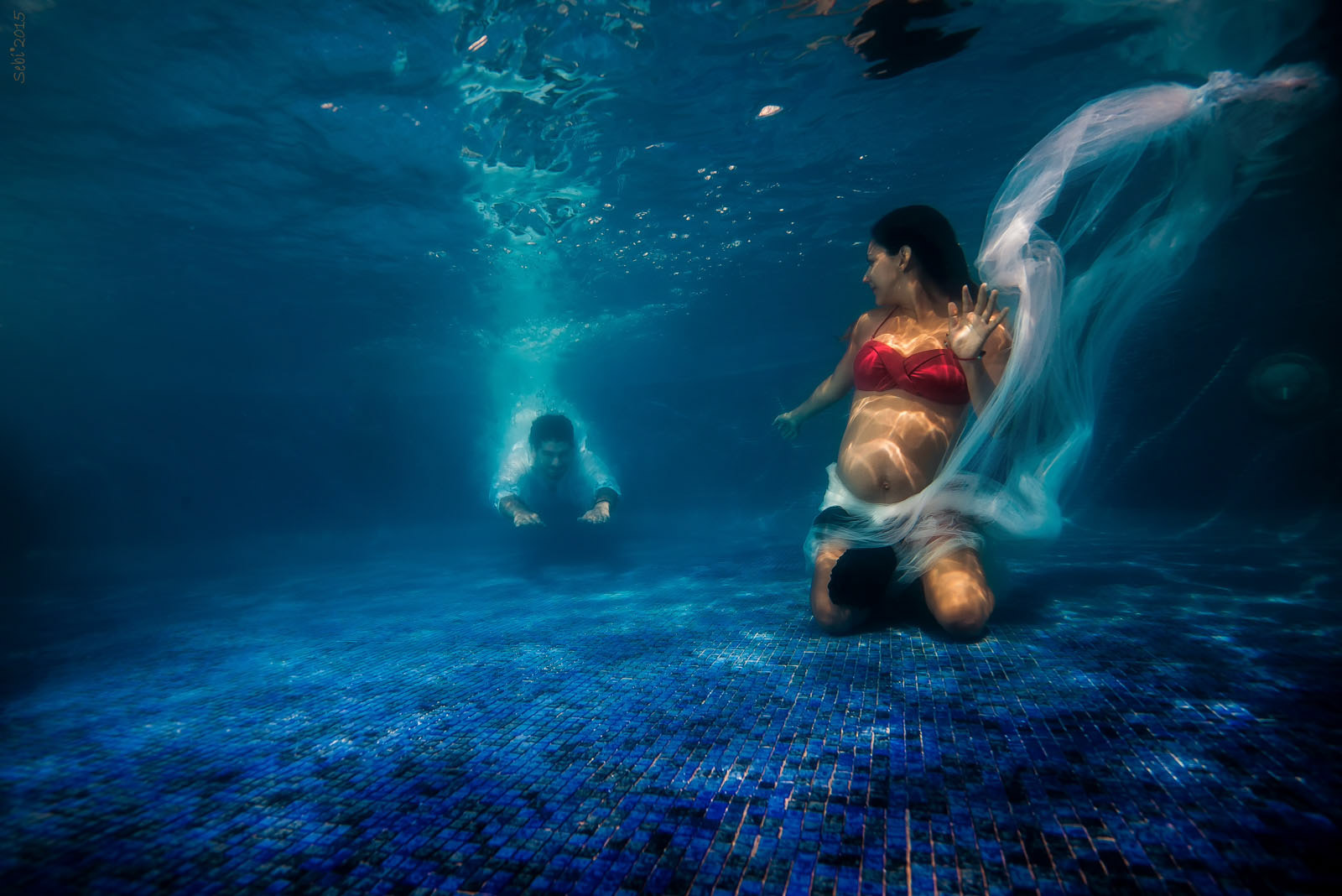 Underwater Maternity Photos