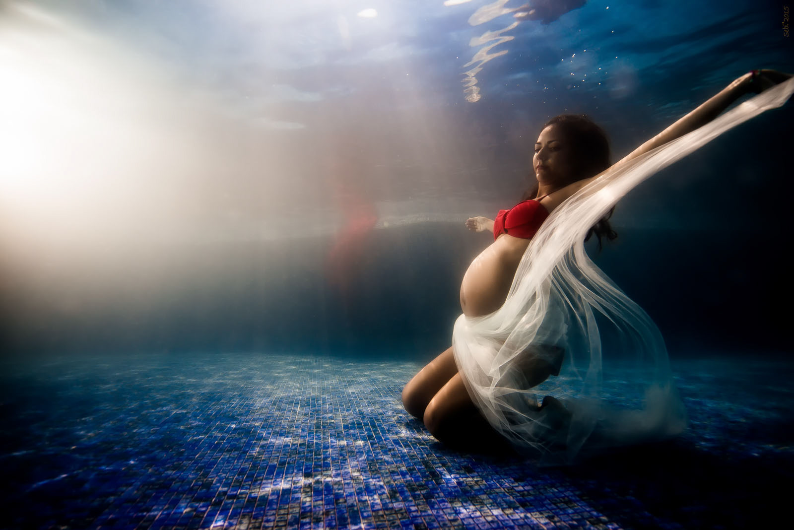 Underwater Maternity Photos