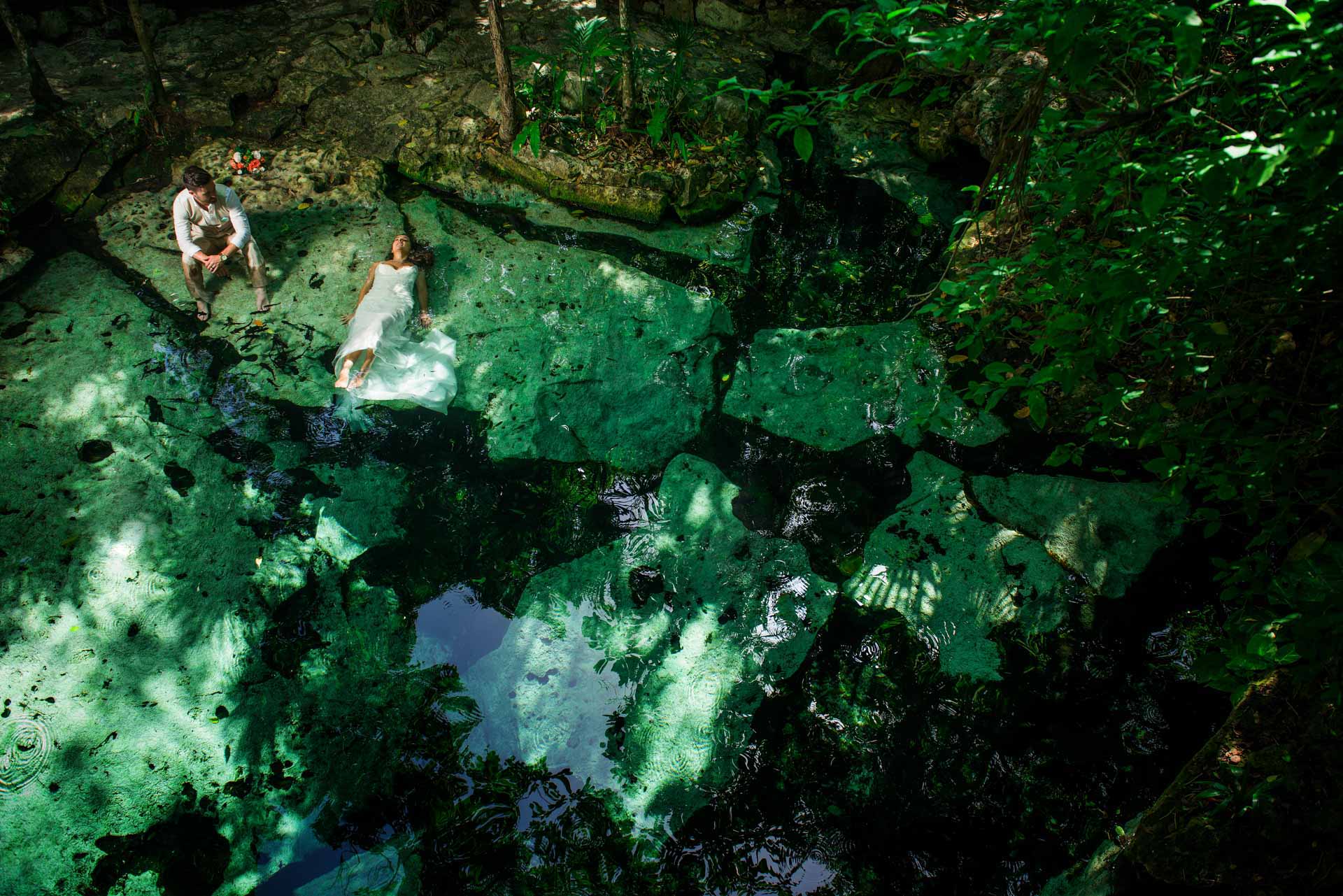 Best Trash The Dress Underwater - Sebi Messina Photography