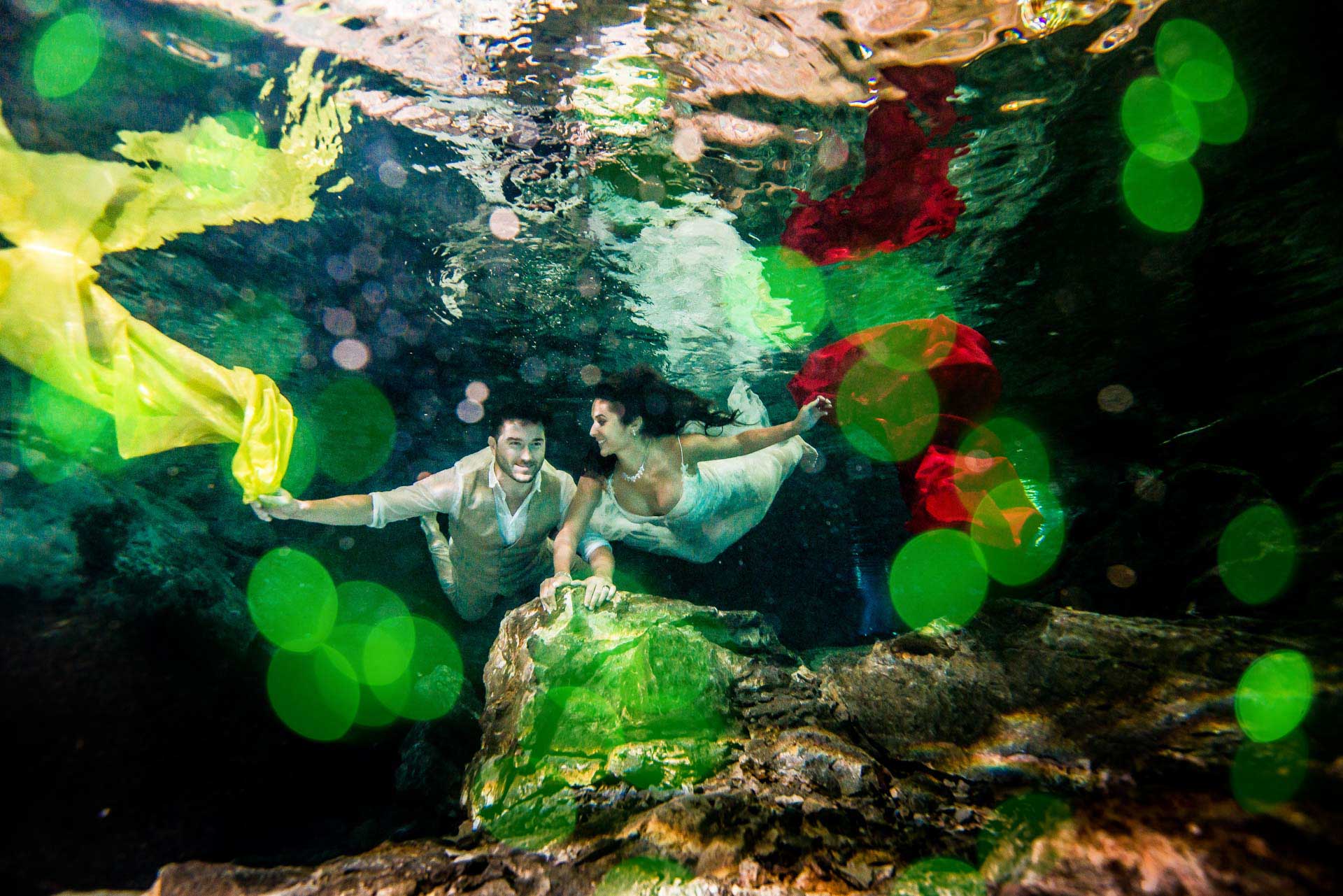 Best Trash The Dress Underwater - Sebi Messina Photography