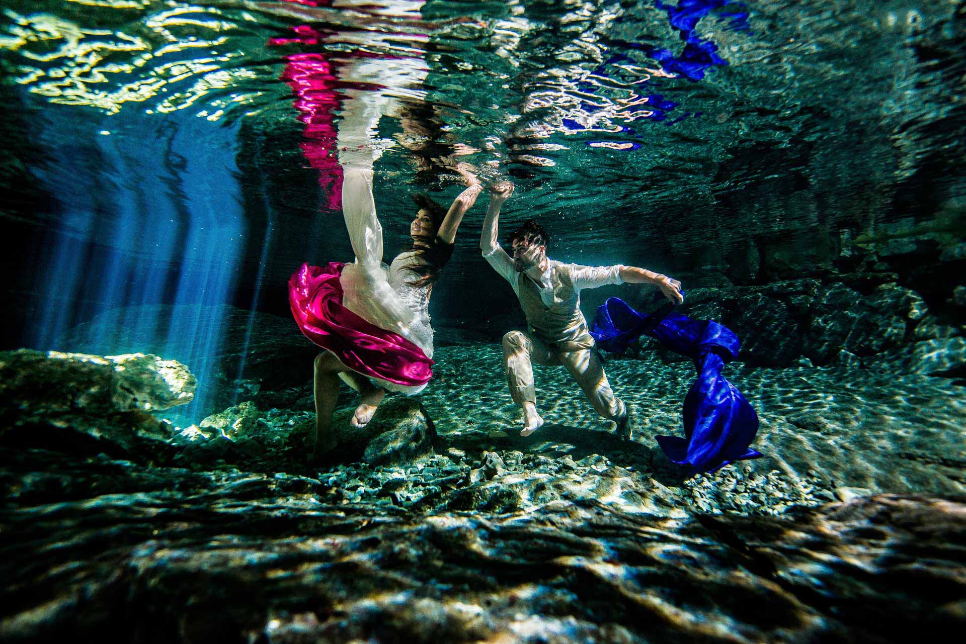 Best Trash The Dress Underwater - Sebi Messina Photography