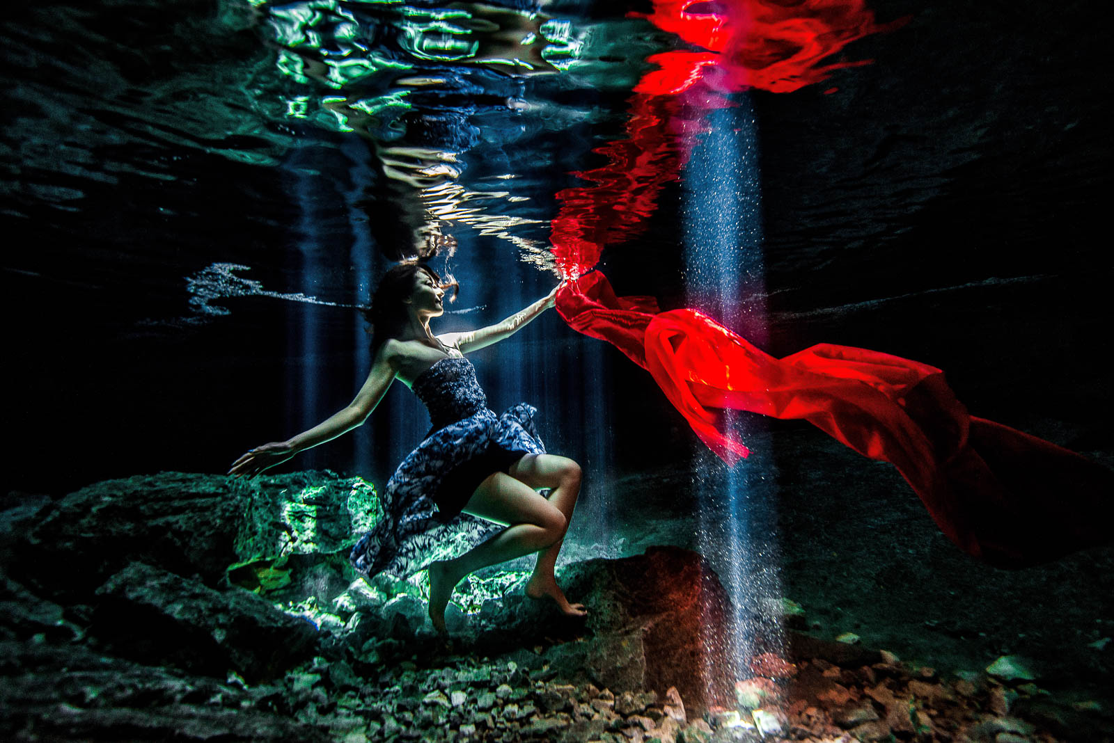 Underwater shooting Mexico cenote