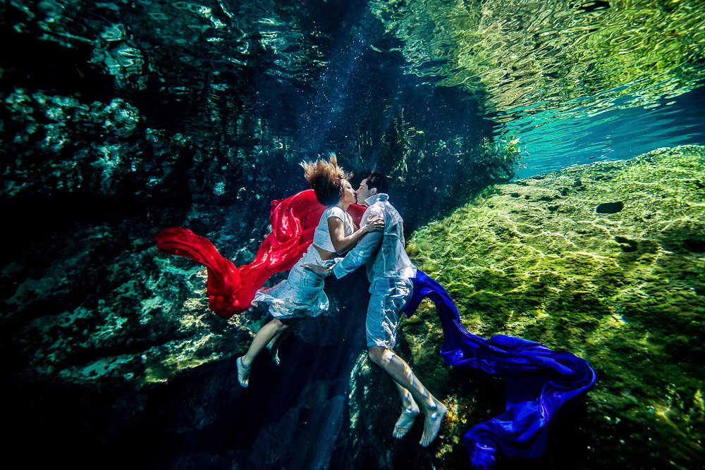 Underwater Wedding Photos – Jaqueline and André - Sebi Messina Photography