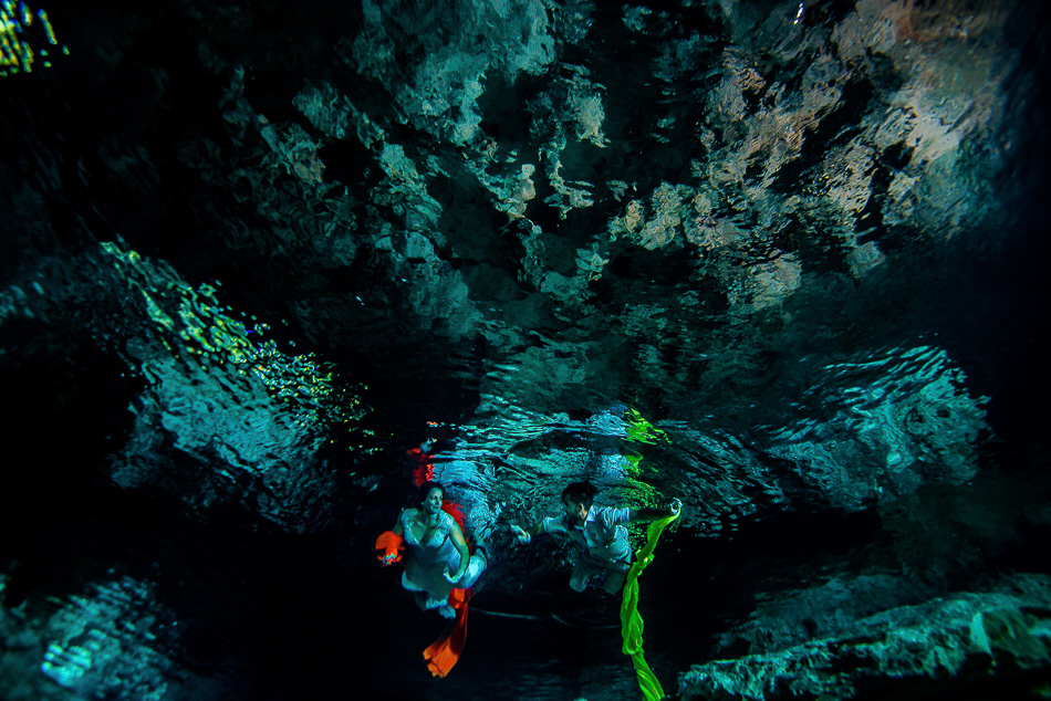 Underwater Trash The Dress Mexico