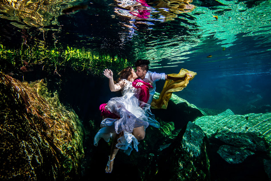 Underwater Trash The Dress Mexico
